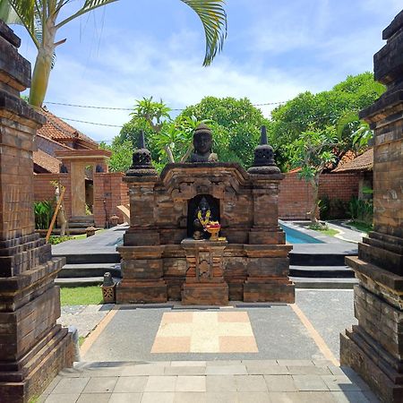 Mahe Garden Inn And Villas By Kamara Kuta Lombok Exterior foto