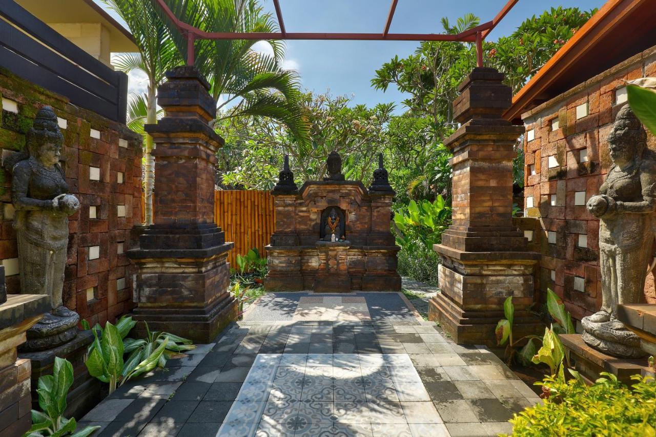 Mahe Garden Inn And Villas By Kamara Kuta Lombok Exterior foto